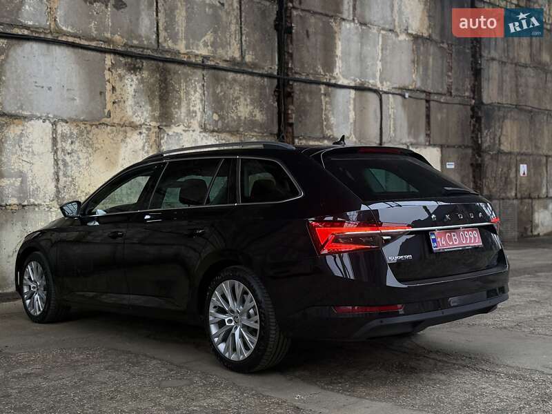 Універсал Skoda Superb 2021 в Львові