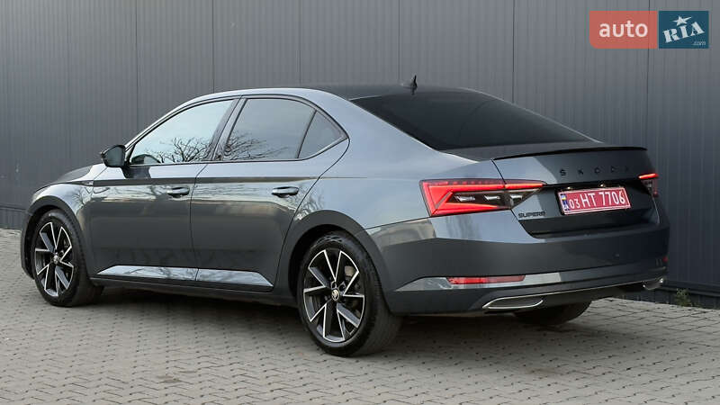 Лифтбек Skoda Superb 2022 в Мукачево
