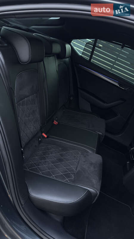 Лифтбек Skoda Superb 2022 в Мукачево