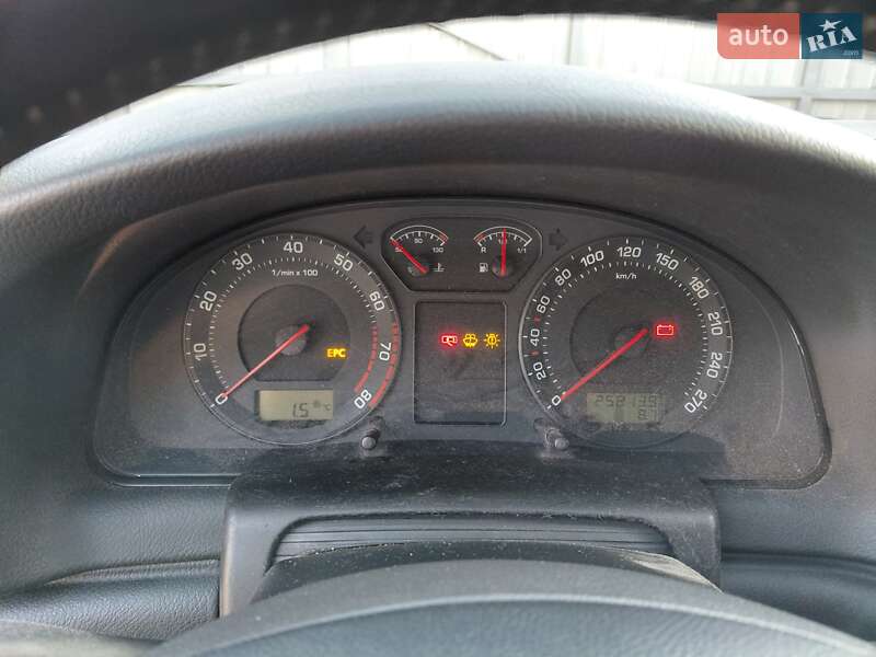 Лифтбек Skoda Superb 2006 в Киеве фото 6 Лифтбек Skoda Superb 2006 в Киеве