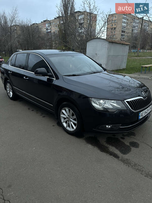 Ліфтбек Skoda Superb 2013 в Кривому Розі фото 3 Ліфтбек Skoda Superb 2013 в Кривому Розі