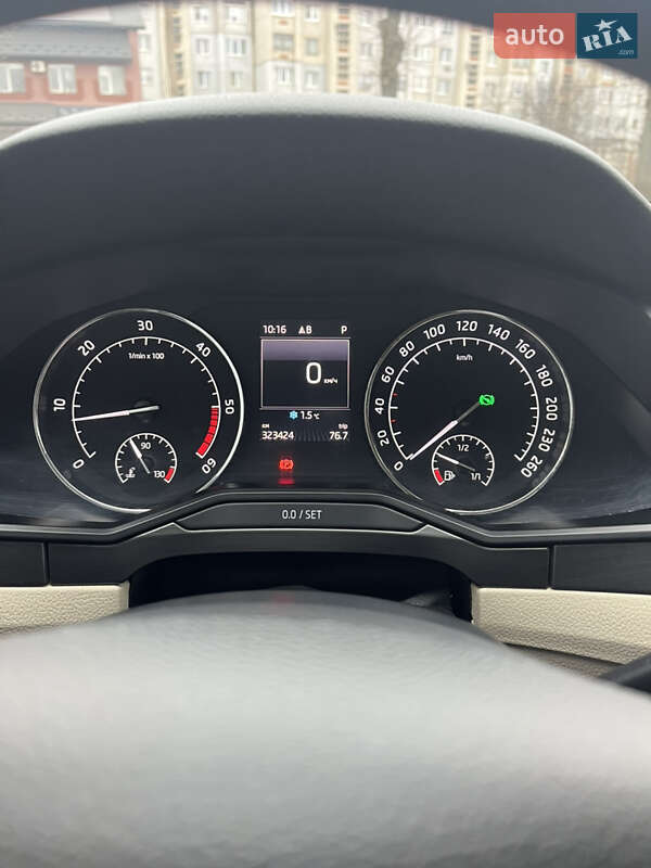 Универсал Skoda Superb 2016 в Шептицькому фото 12 Универсал Skoda Superb 2016 в Шептицькому