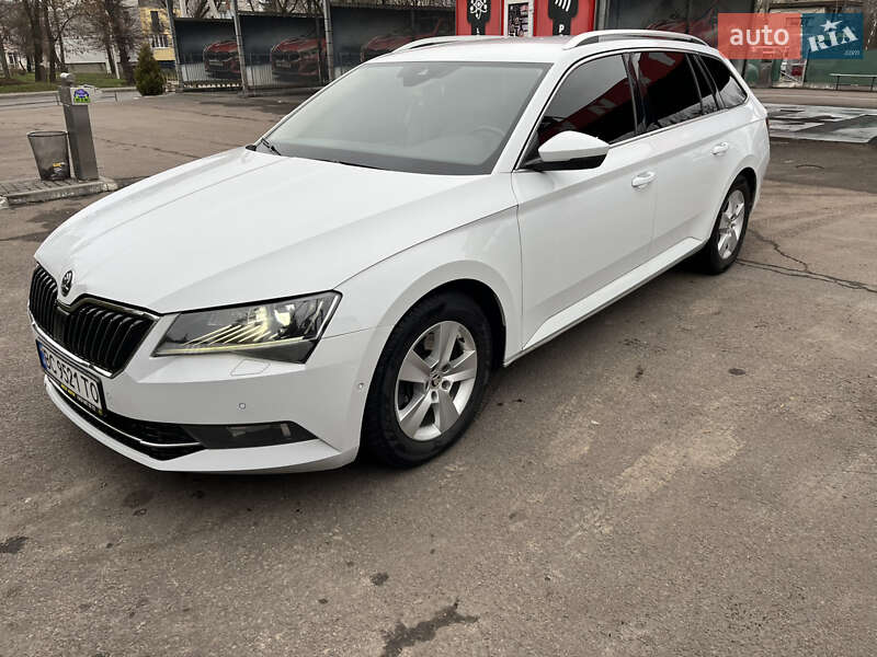 Универсал Skoda Superb 2016 в Шептицькому фото 5 Универсал Skoda Superb 2016 в Шептицькому