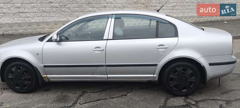 Лифтбек Skoda Superb 2007 в Киеве фото 9 Лифтбек Skoda Superb 2007 в Киеве