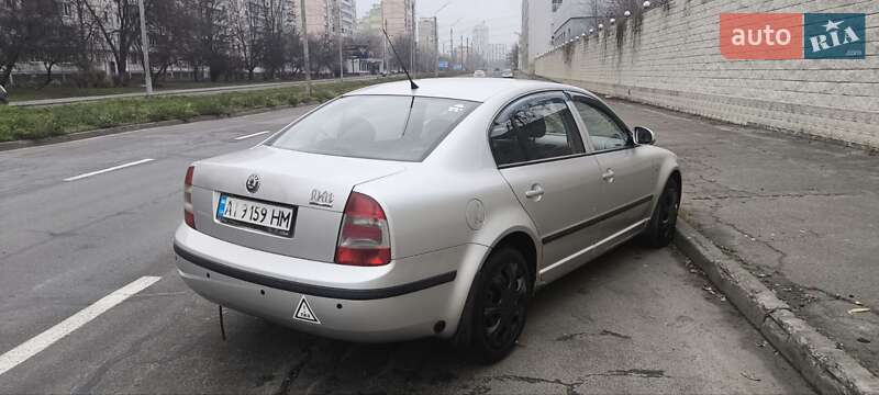 Лифтбек Skoda Superb 2007 в Киеве фото 13 Лифтбек Skoda Superb 2007 в Киеве