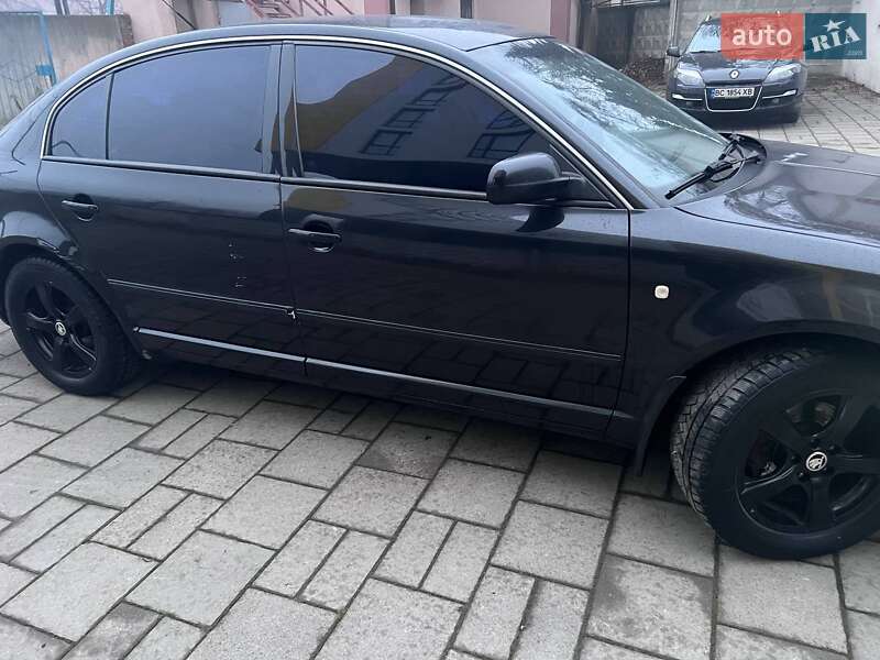 Лифтбек Skoda Superb 2006 в Львове фото 3 Лифтбек Skoda Superb 2006 в Львове