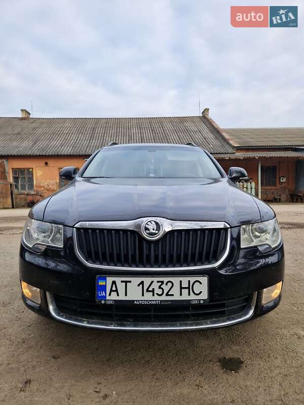 Skoda Superb 2012 Skoda Superb 2012