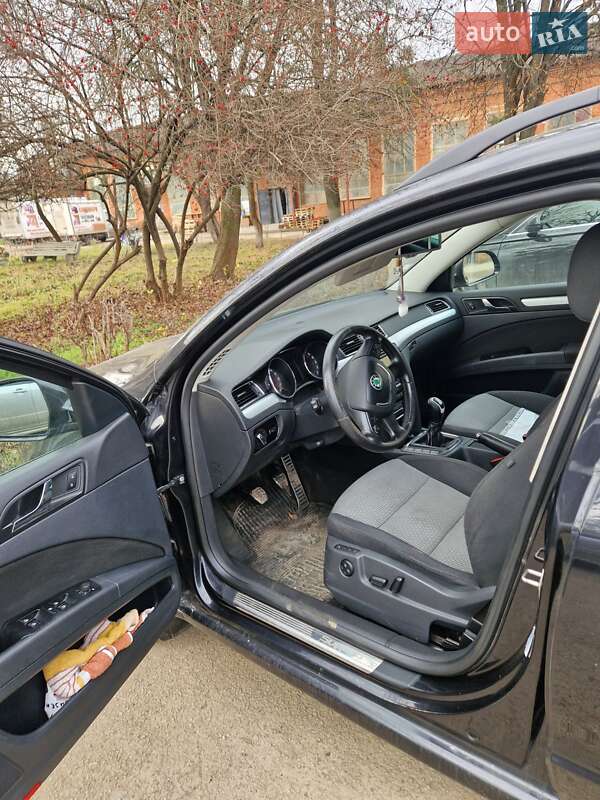 Универсал Skoda Superb 2012 в Ивано-Франковске фото 13 Универсал Skoda Superb 2012 в Ивано-Франковске
