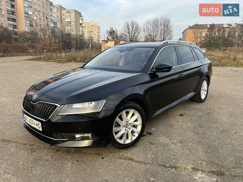 Универсал Skoda Superb 2017 в Луцке