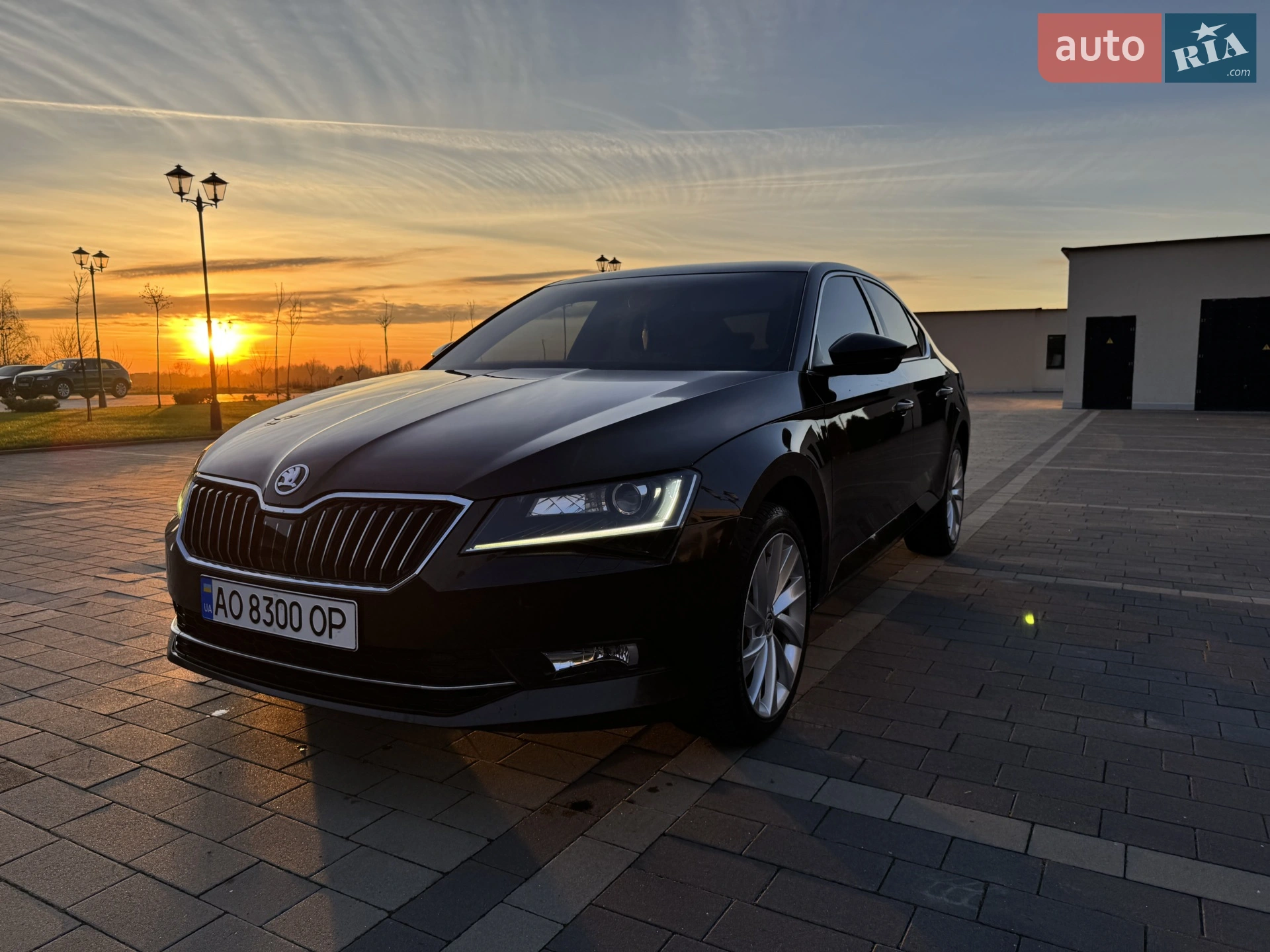 2016 Skoda Superb - мініатюра 2