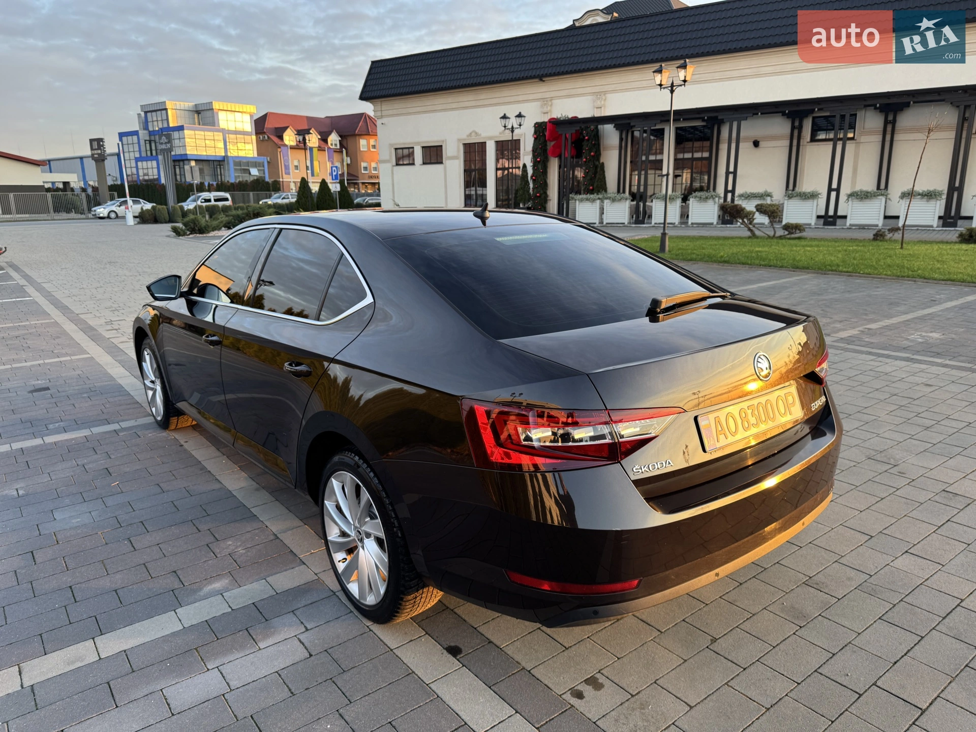 2016 Skoda Superb - мініатюра 11