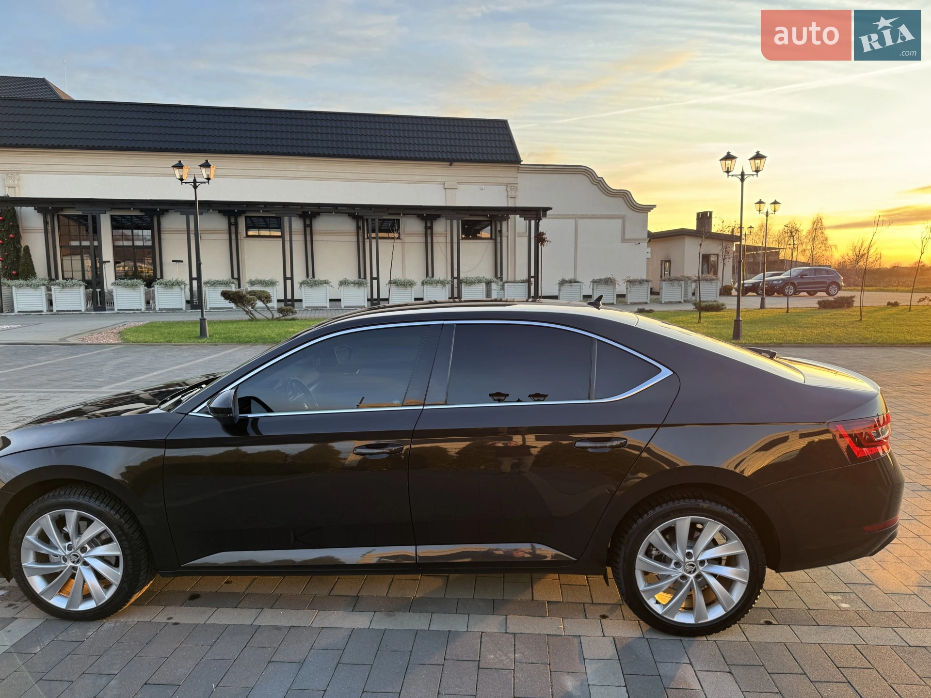 2016 Skoda Superb - мініатюра 14