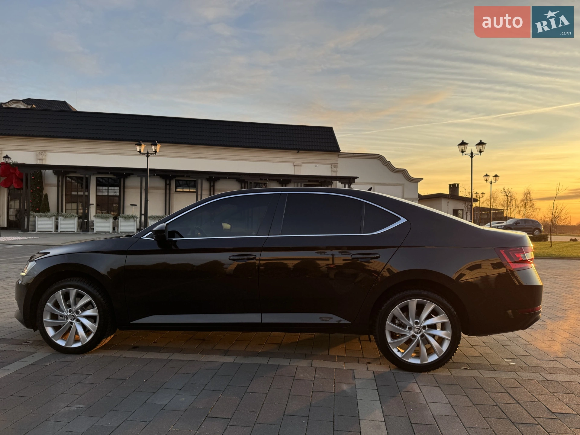 2016 Skoda Superb - мініатюра 13