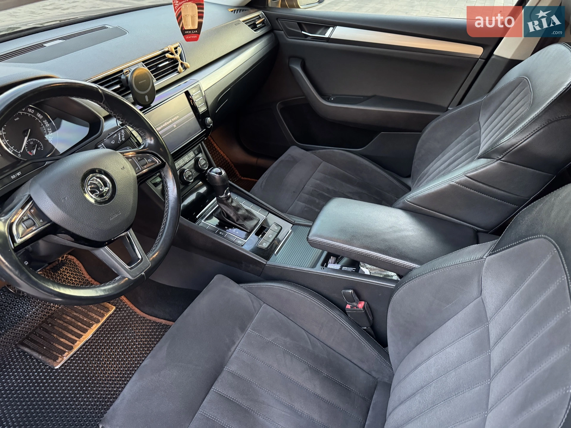 2016 Skoda Superb - мініатюра 20