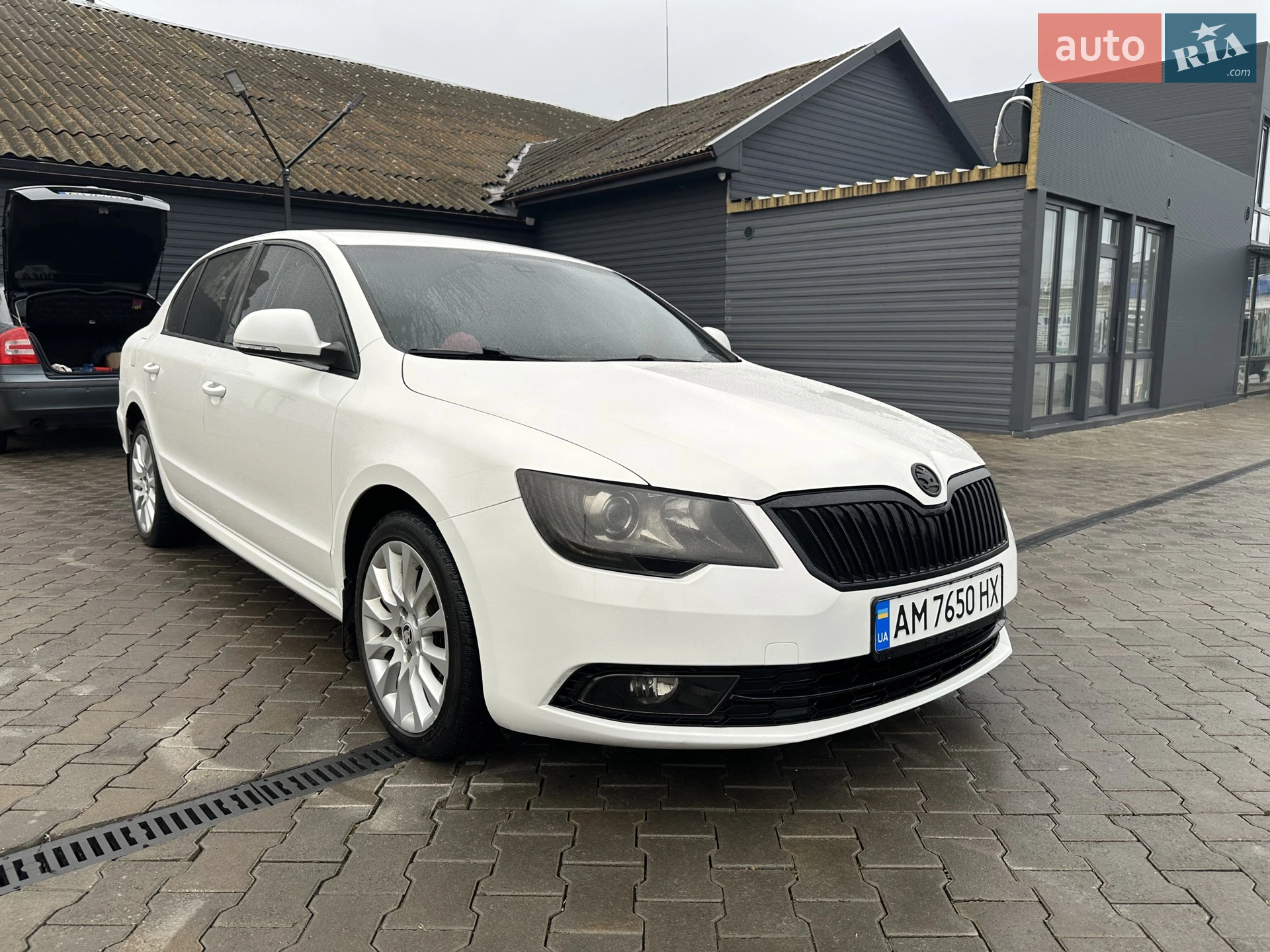 2013 Skoda Superb - мініатюра 2