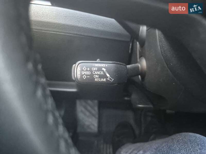 Лифтбек Skoda Superb 2016 в Калуше