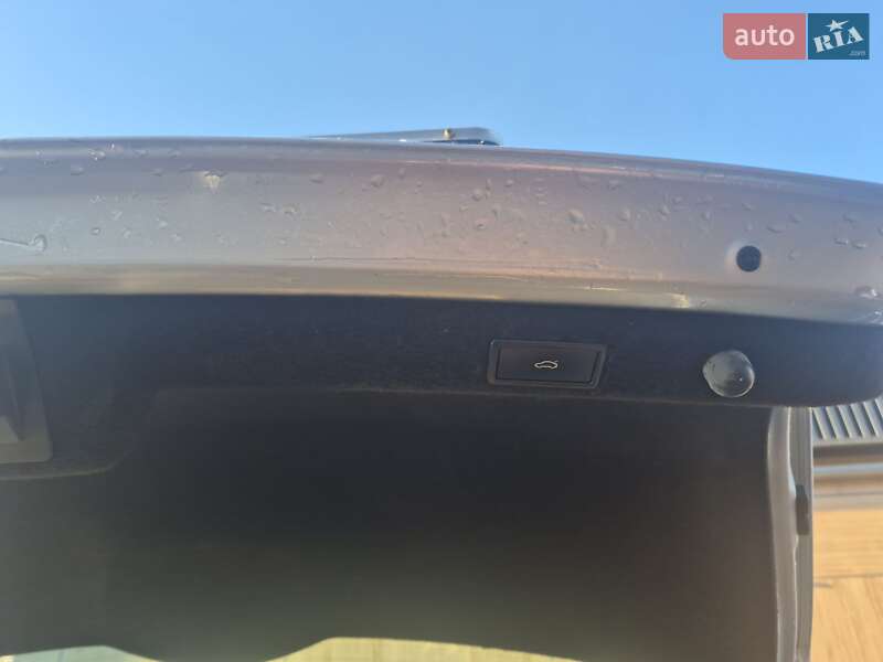 Лифтбек Skoda Superb 2016 в Калуше