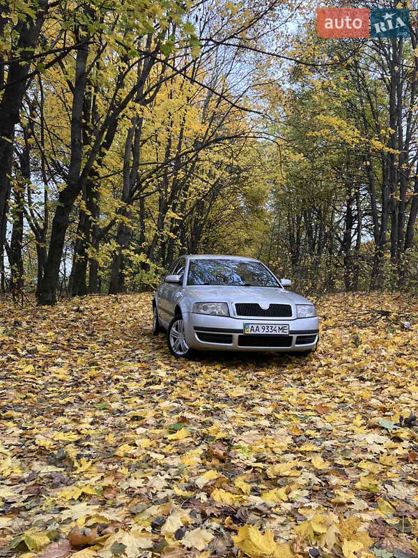 Skoda Superb 2005 Skoda Superb 2005
