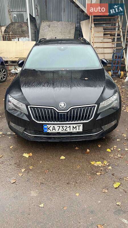 Универсал Skoda Superb 2016 в Киеве