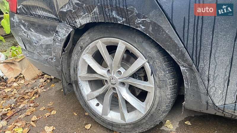 Универсал Skoda Superb 2016 в Киеве