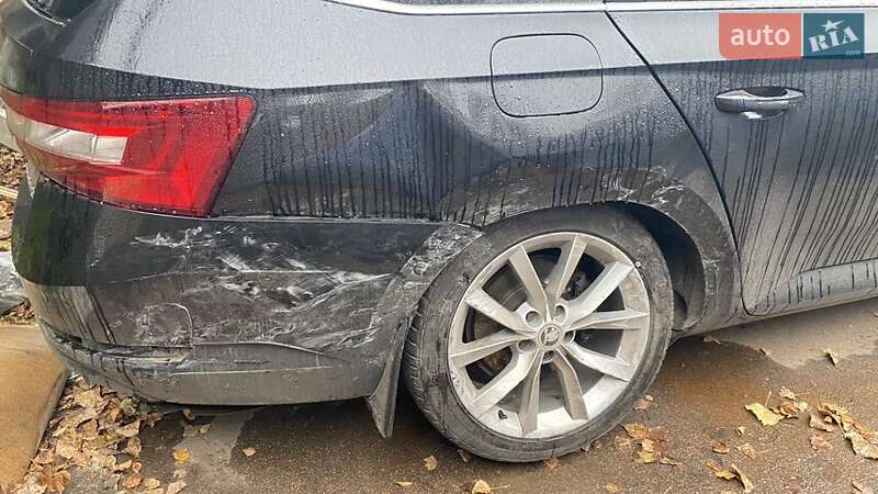 Универсал Skoda Superb 2016 в Киеве