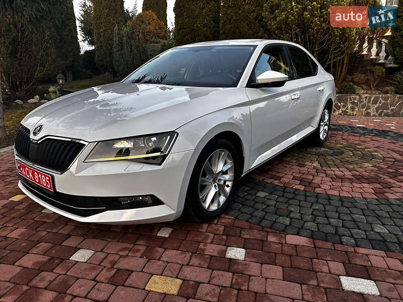 Skoda Superb 2016