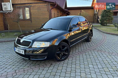 Лифтбек Skoda Superb 2007 в Косове