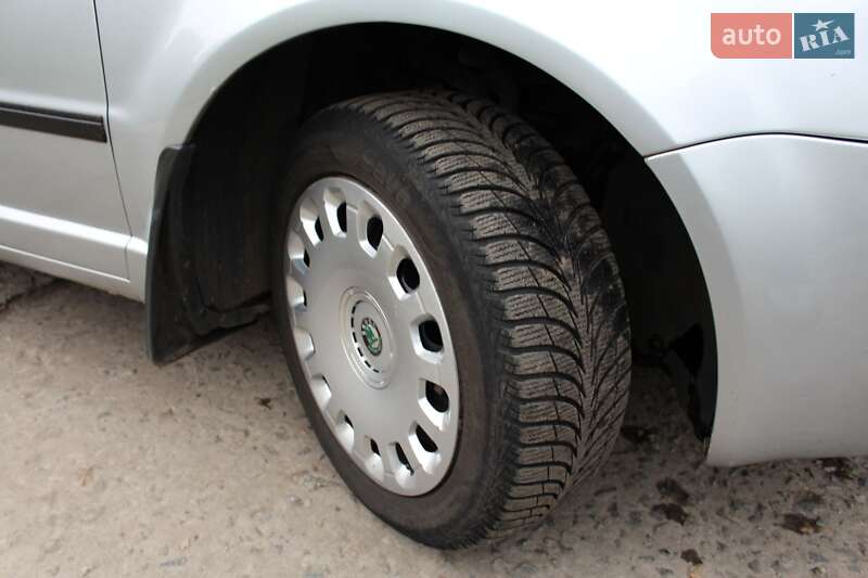 Лифтбек Skoda Superb 2008 в Верхнеднепровске