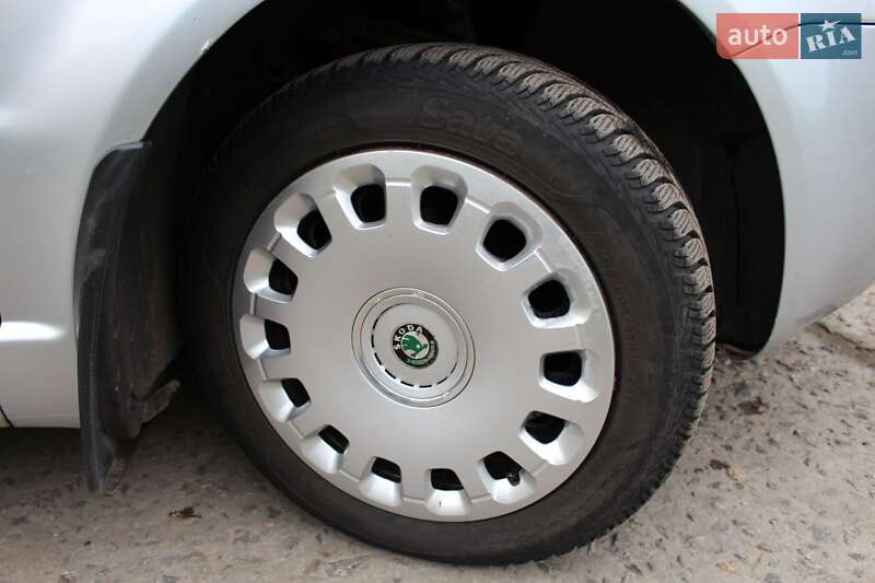 Лифтбек Skoda Superb 2008 в Верхнеднепровске