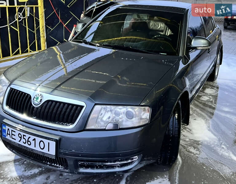 Skoda Superb 2007