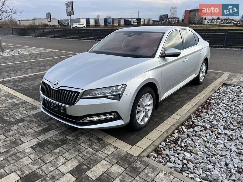 Skoda Superb 2019