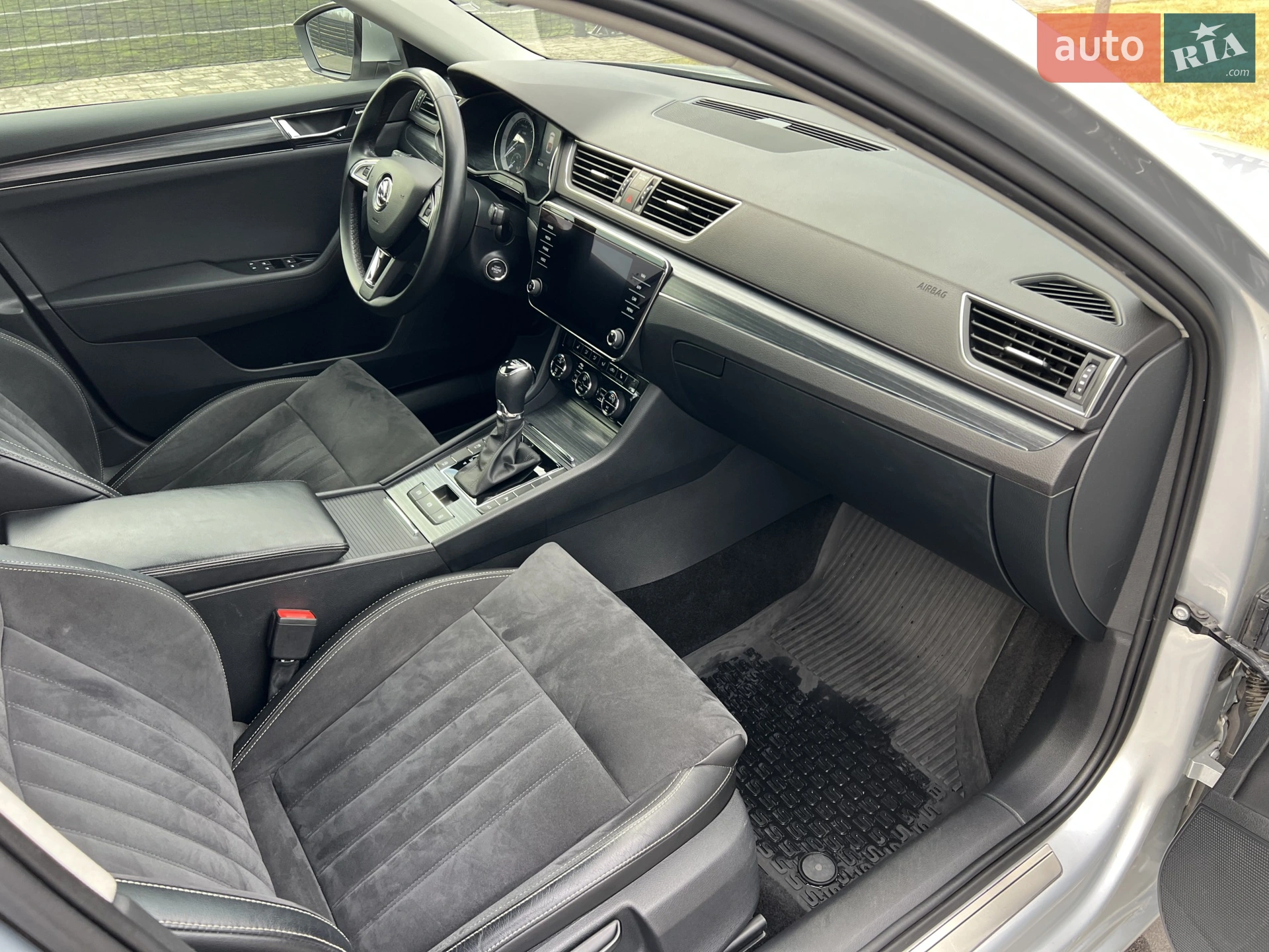 2019 Skoda Superb - мініатюра 25