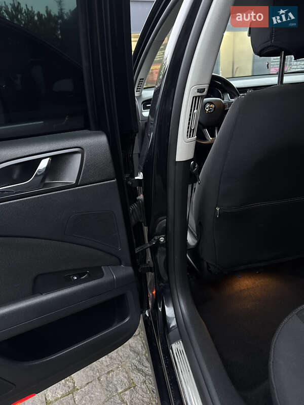 Универсал Skoda Superb 2013 в Тернополе