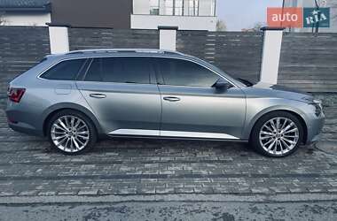 Универсал Skoda Superb 2017 в Луцке