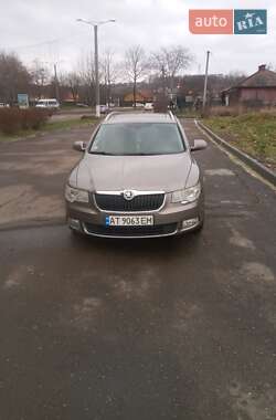 Универсал Skoda Superb 2010 в Калуше