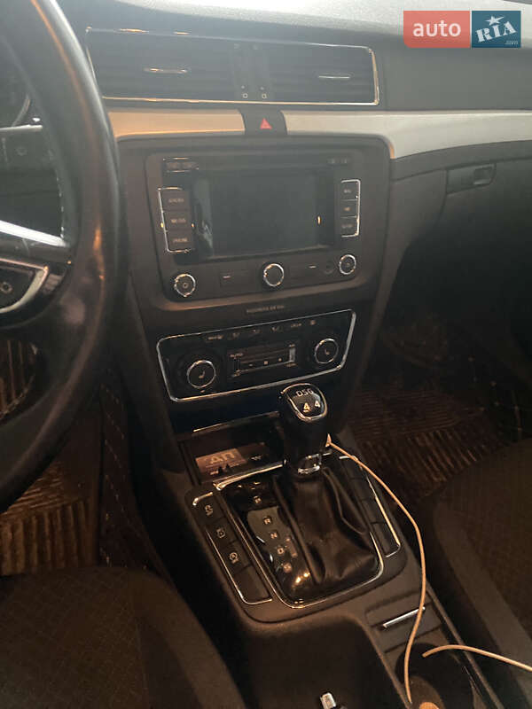 Универсал Skoda Superb 2013 в Березному