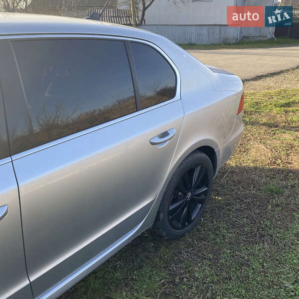 Лифтбек Skoda Superb 2008 в Ивано-Франковске