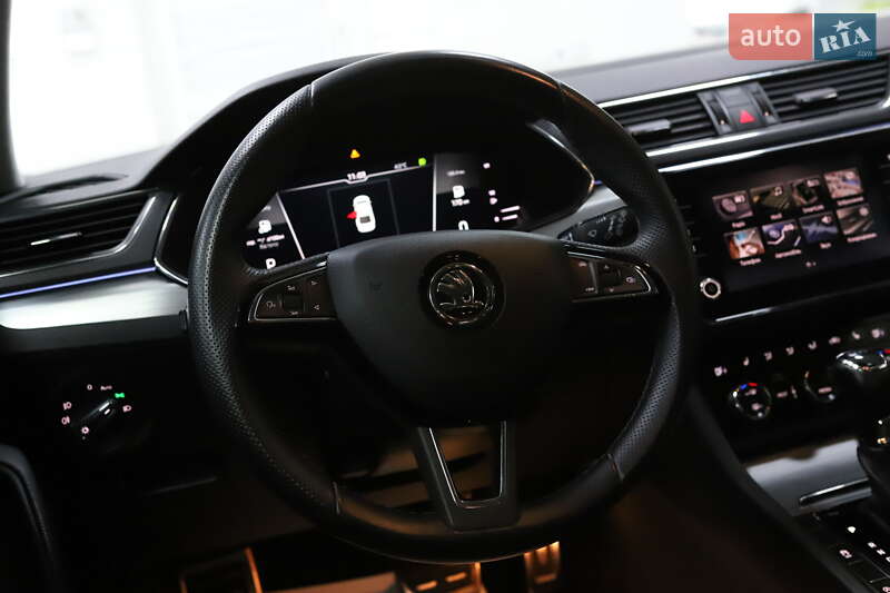 Лифтбек Skoda Superb 2020 в Дрогобыче