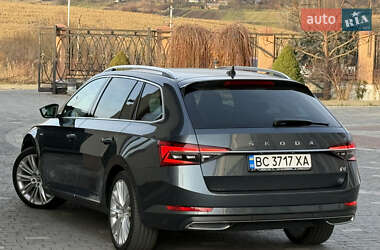Універсал Skoda Superb 2020 в Дрогобичі