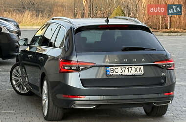 Універсал Skoda Superb 2020 в Дрогобичі