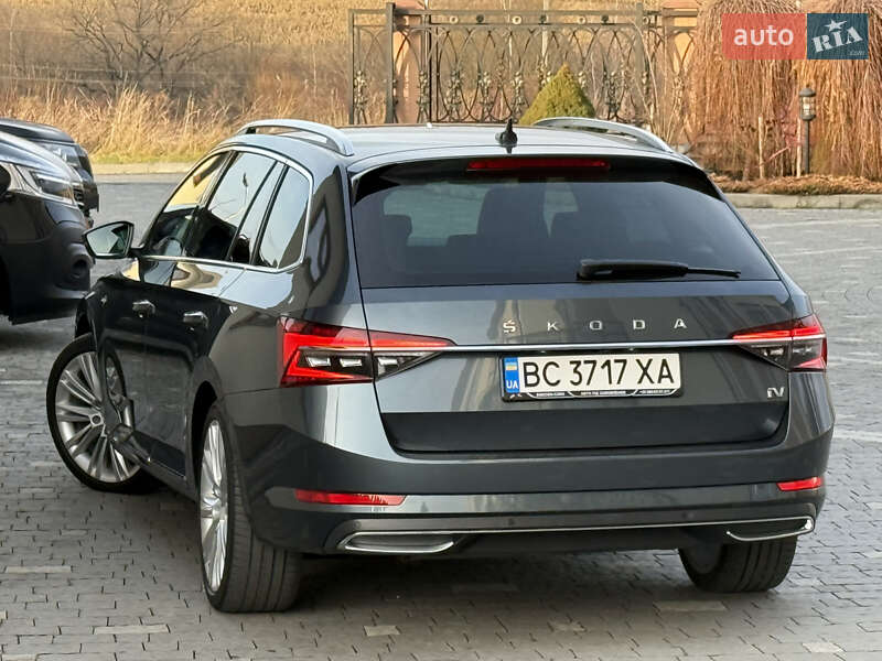 Універсал Skoda Superb 2020 в Дрогобичі