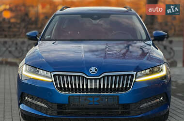 Універсал Skoda Superb 2022 в Дрогобичі