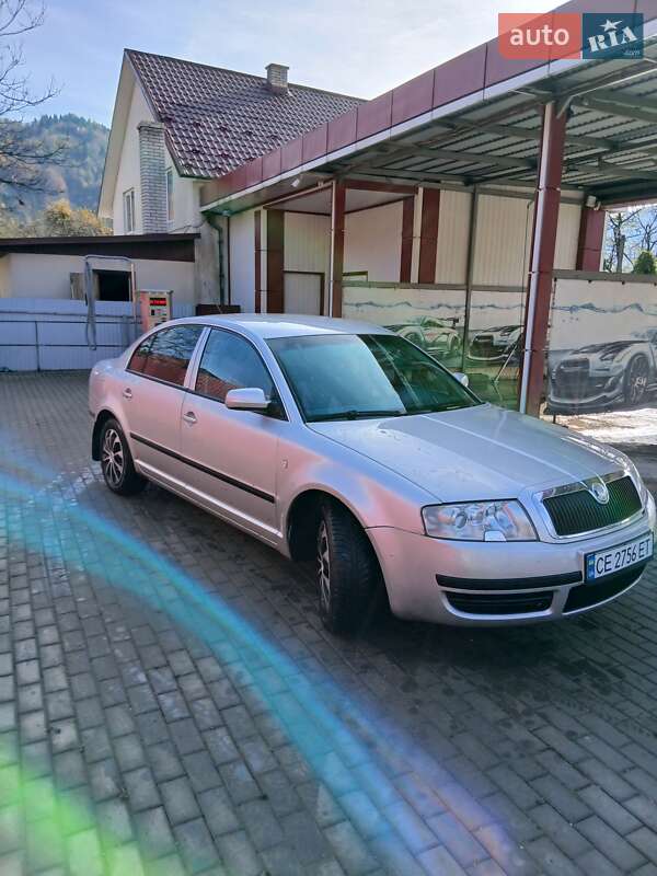 Skoda Superb 2003
