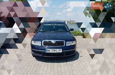 Ліфтбек Skoda Superb 2003 в Дубні
