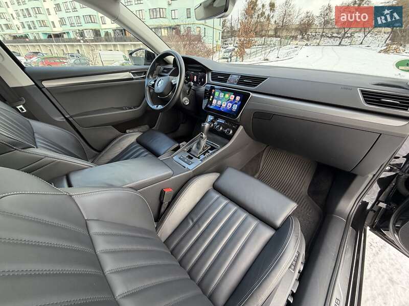 Универсал Skoda Superb 2022 в Луцке
