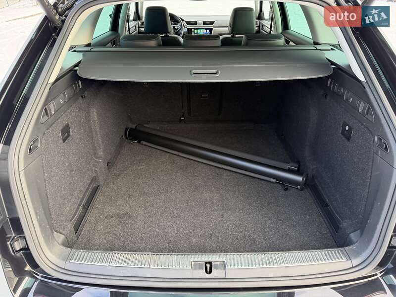 Универсал Skoda Superb 2022 в Луцке
