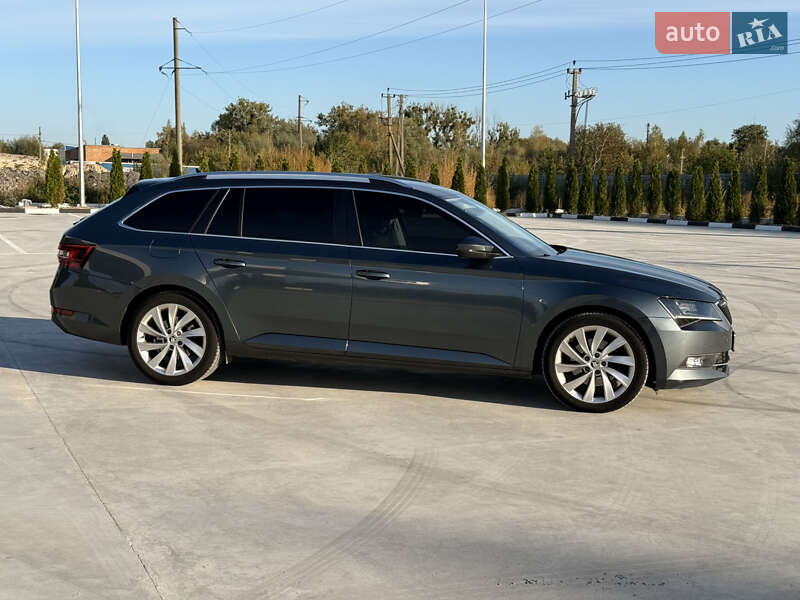 Универсал Skoda Superb 2017 в Звягеле