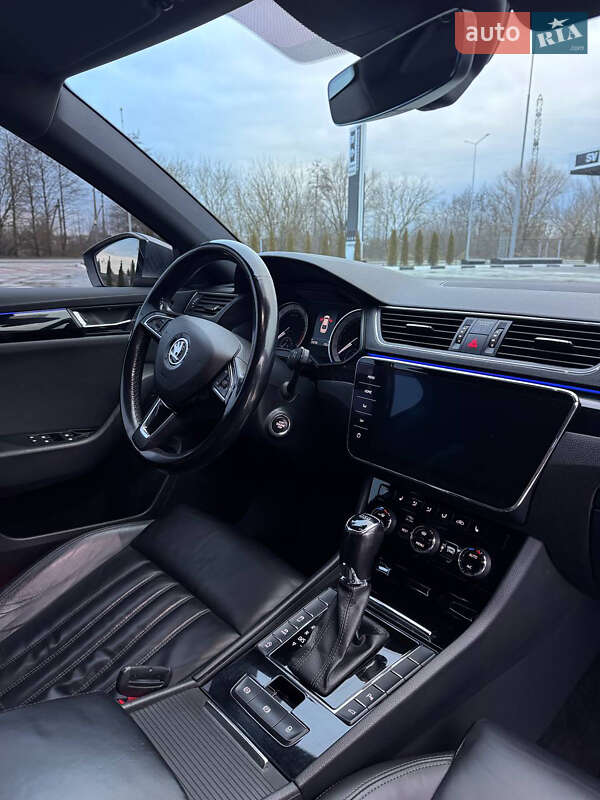 Лифтбек Skoda Superb 2019 в Звягеле