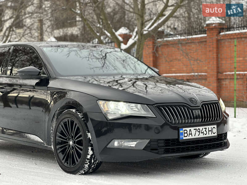 Ліфтбек Skoda Superb 2015 в Дніпрі фото 4 Ліфтбек Skoda Superb 2015 в Дніпрі