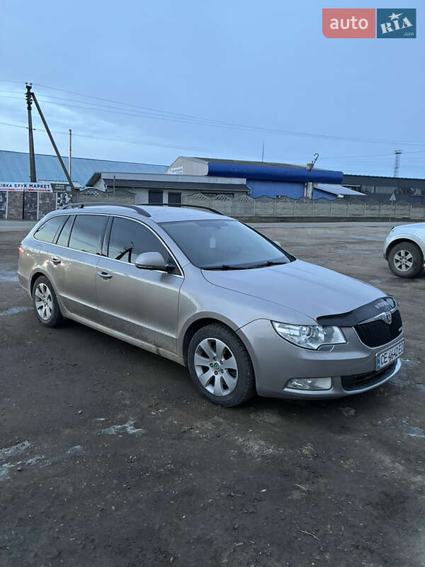 Skoda Superb 2012 Skoda Superb 2012